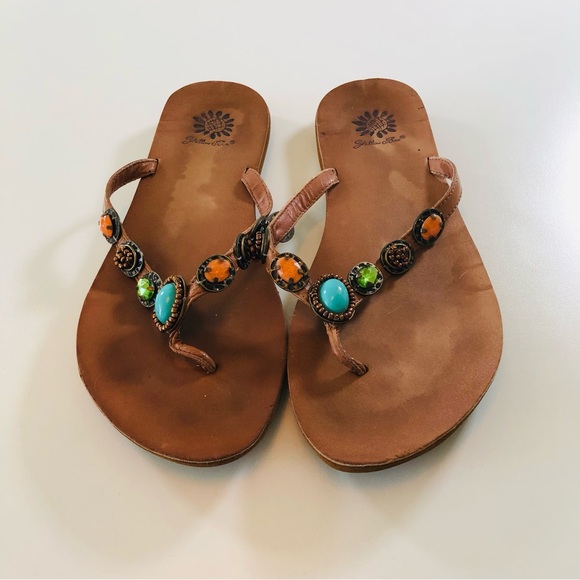 Yellow Box Flip Flops Thongs Sandals with Multiple gemstones & beads Women’s 7.5 - Picture 10 of 17